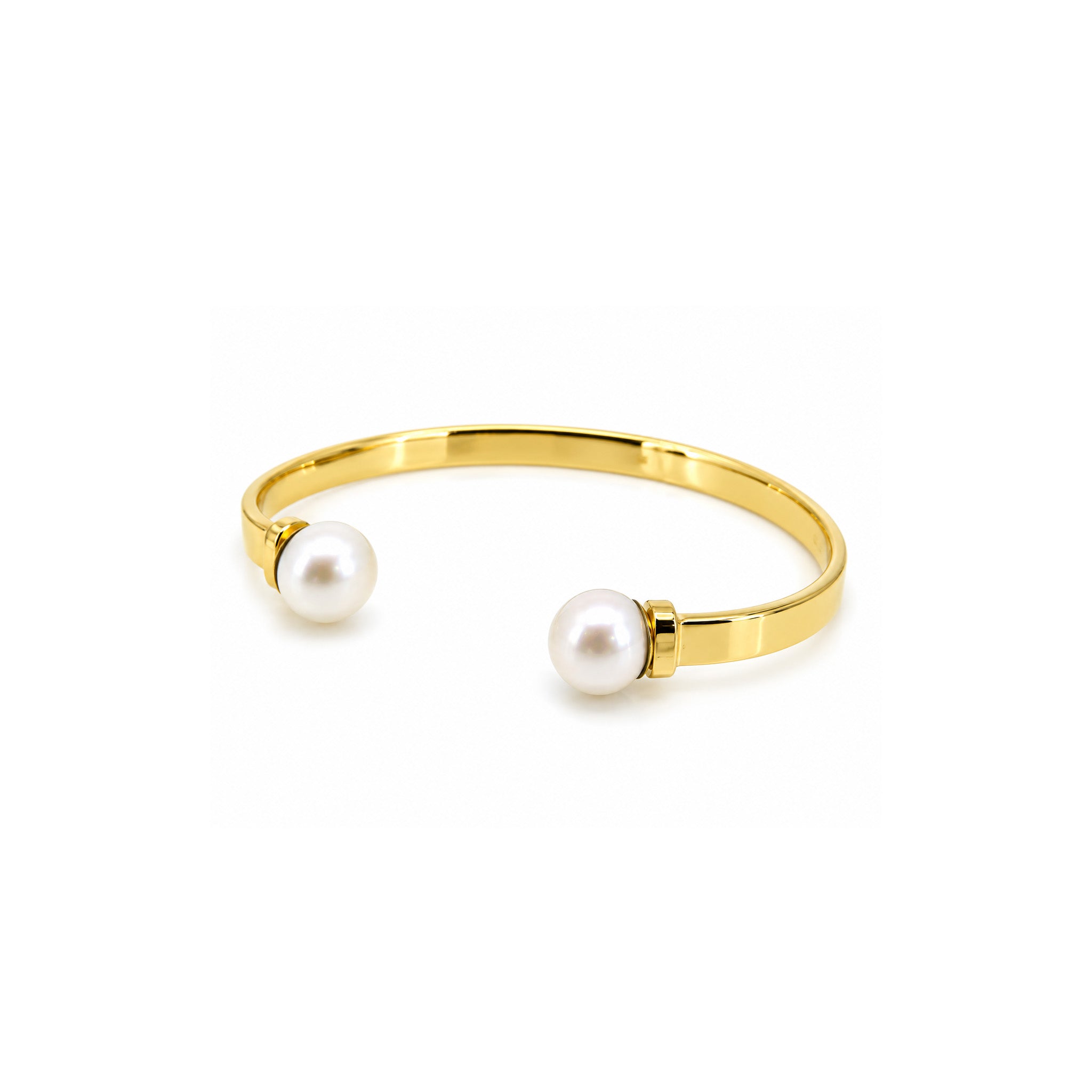 bold gold vermeil cuff with freshwater pearl detail