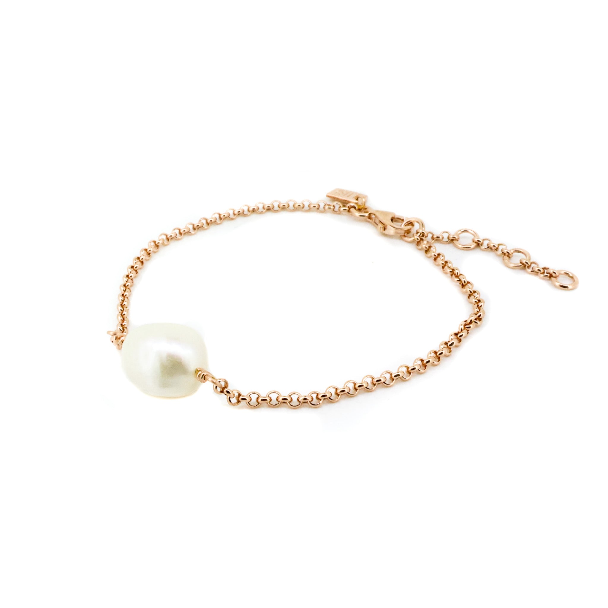 Rose gold vermeil keshi pearl bracelet on wrist with 12mm freshwater pearl Broome Australian jewellery