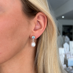 Drop pearl earrings