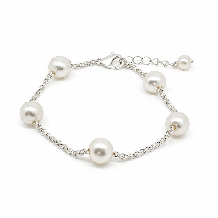 Shop the Alana Pearl Bracelet Silver, featuring luminous freshwater pearls on a delicate 925 sterling silver chain. Designed in Broome, Western Australia.