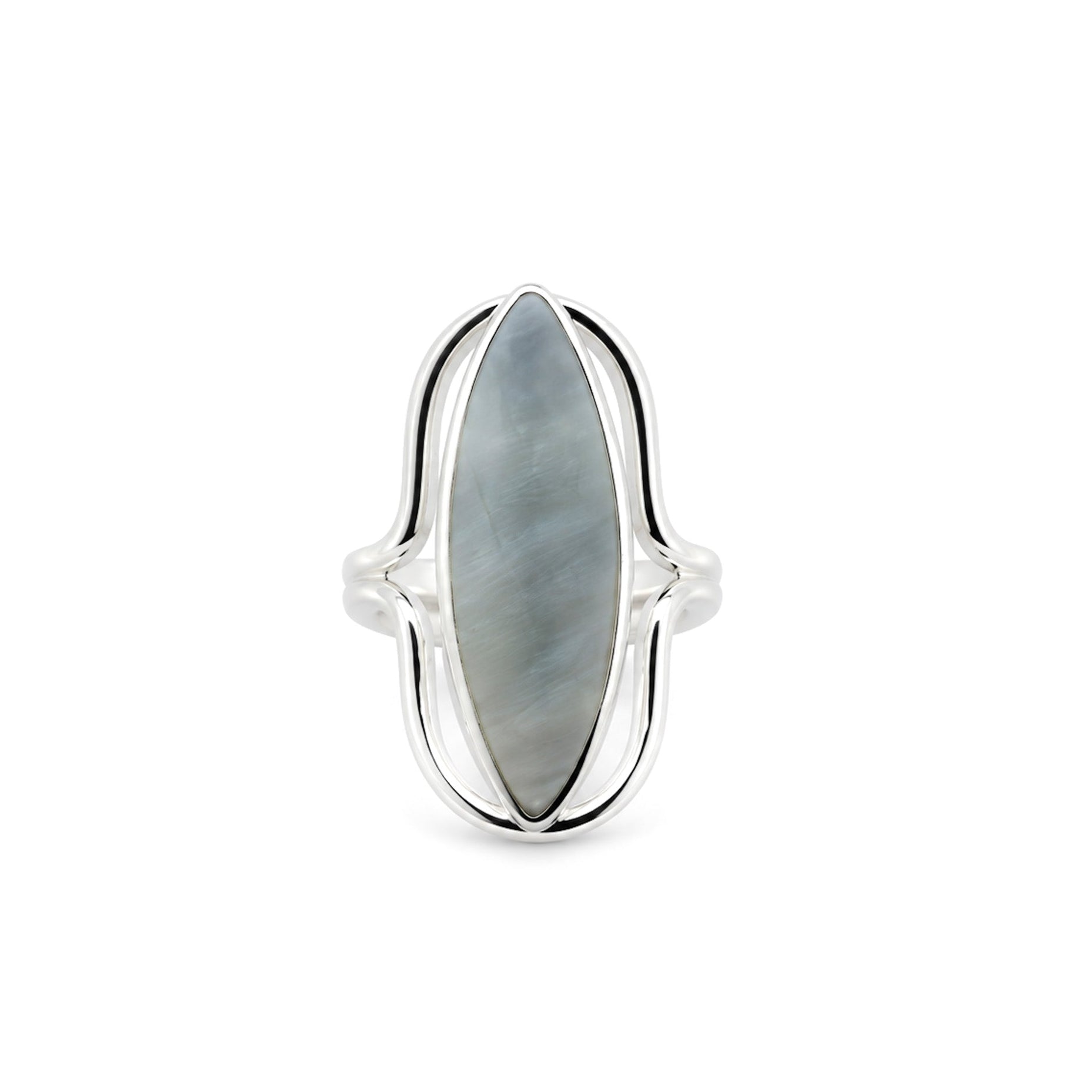 Bold silver ring with Mother of pearl shell detail 