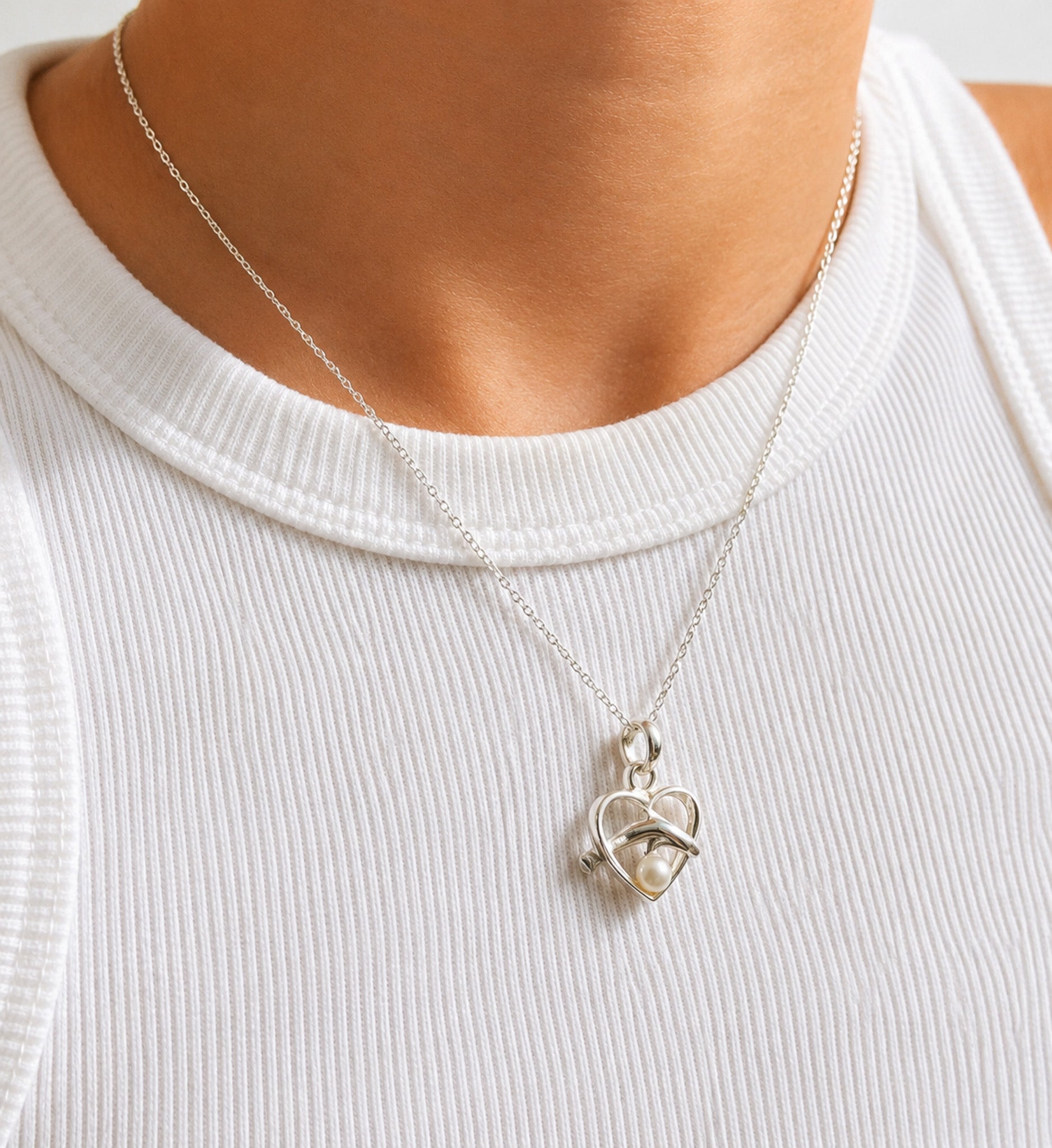 Dolphin Heart Pearl Pendant in sterling silver with 4mm freshwater pearl