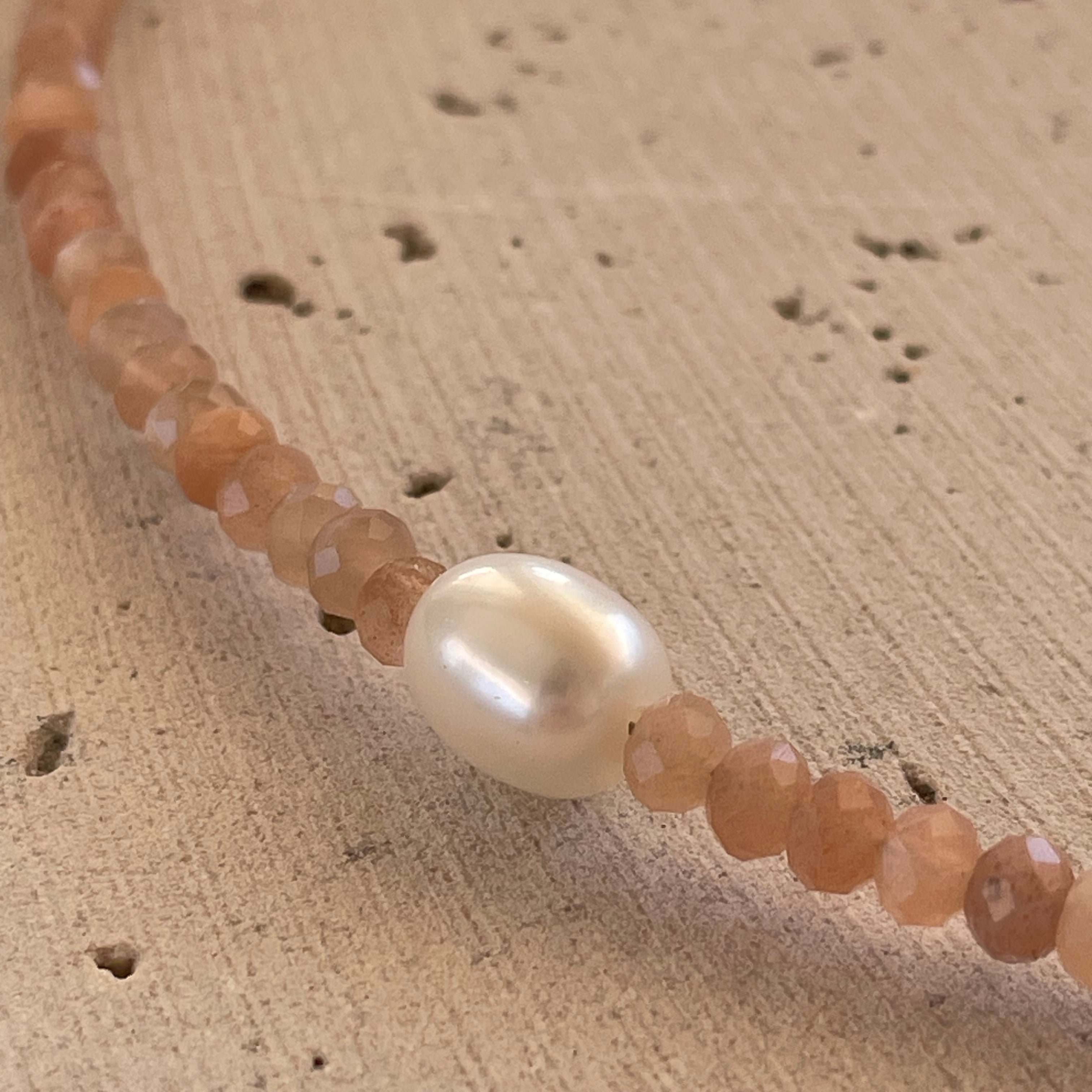 gemstone moonstone beaded necklace with pearl