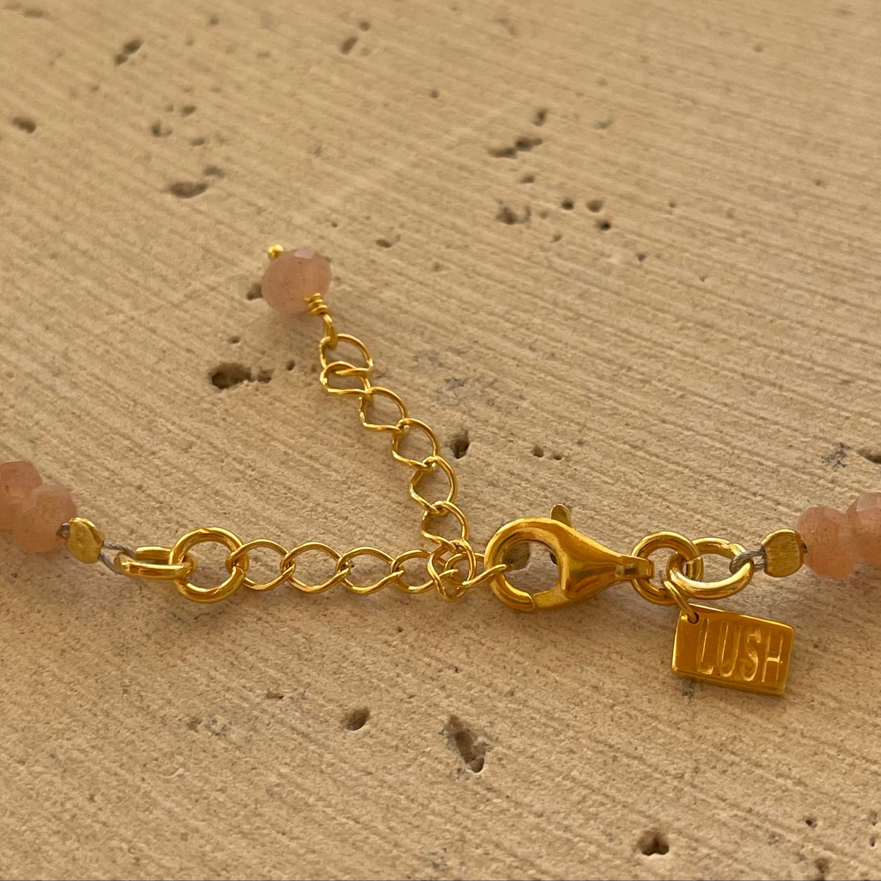 beaded gemstone necklace with pearl