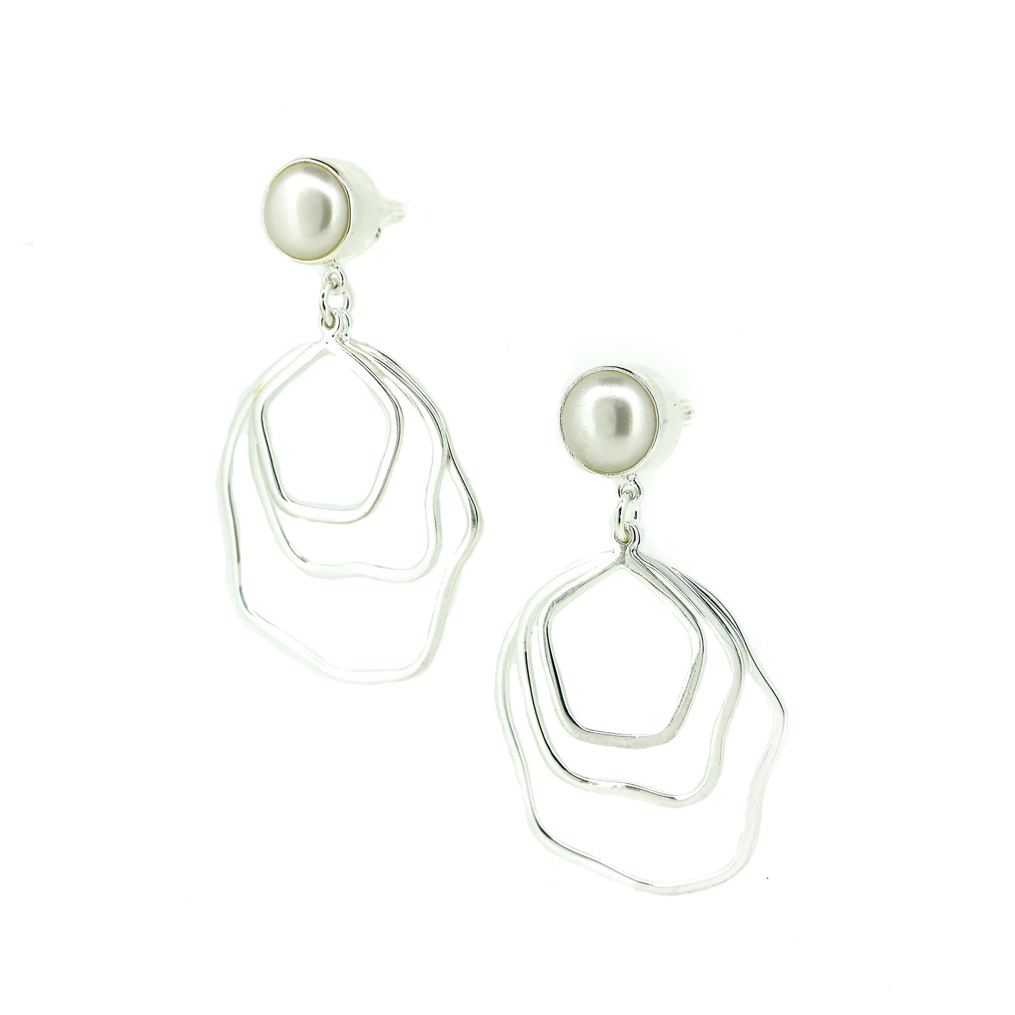 Silver earrings with pearl and silver tidal shaped 