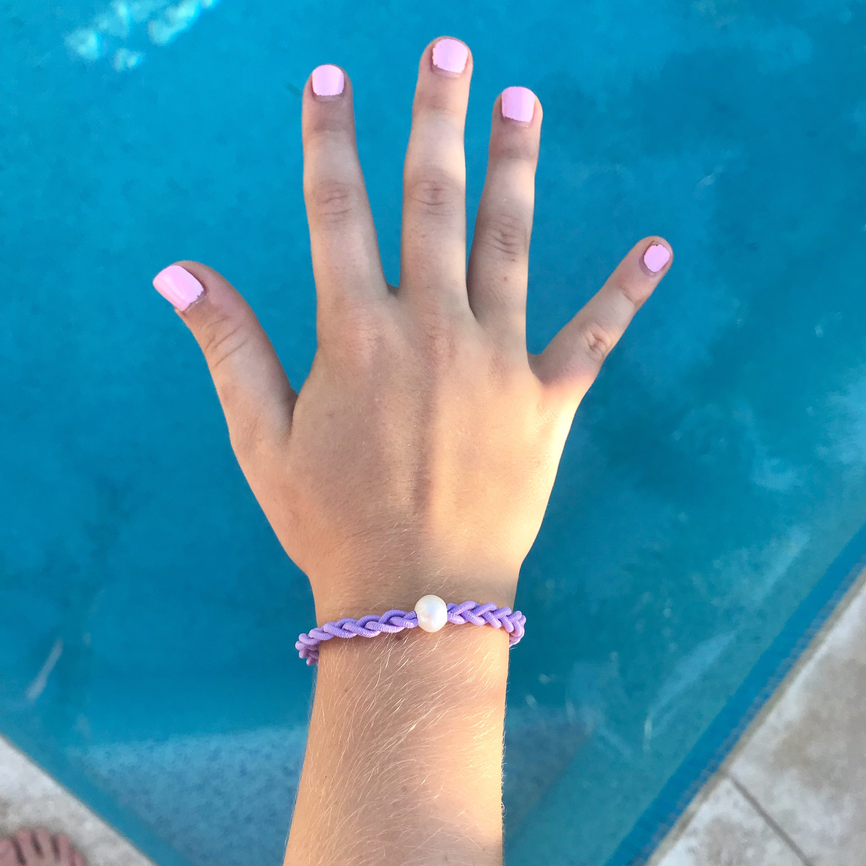 Girls pearl bracelet 