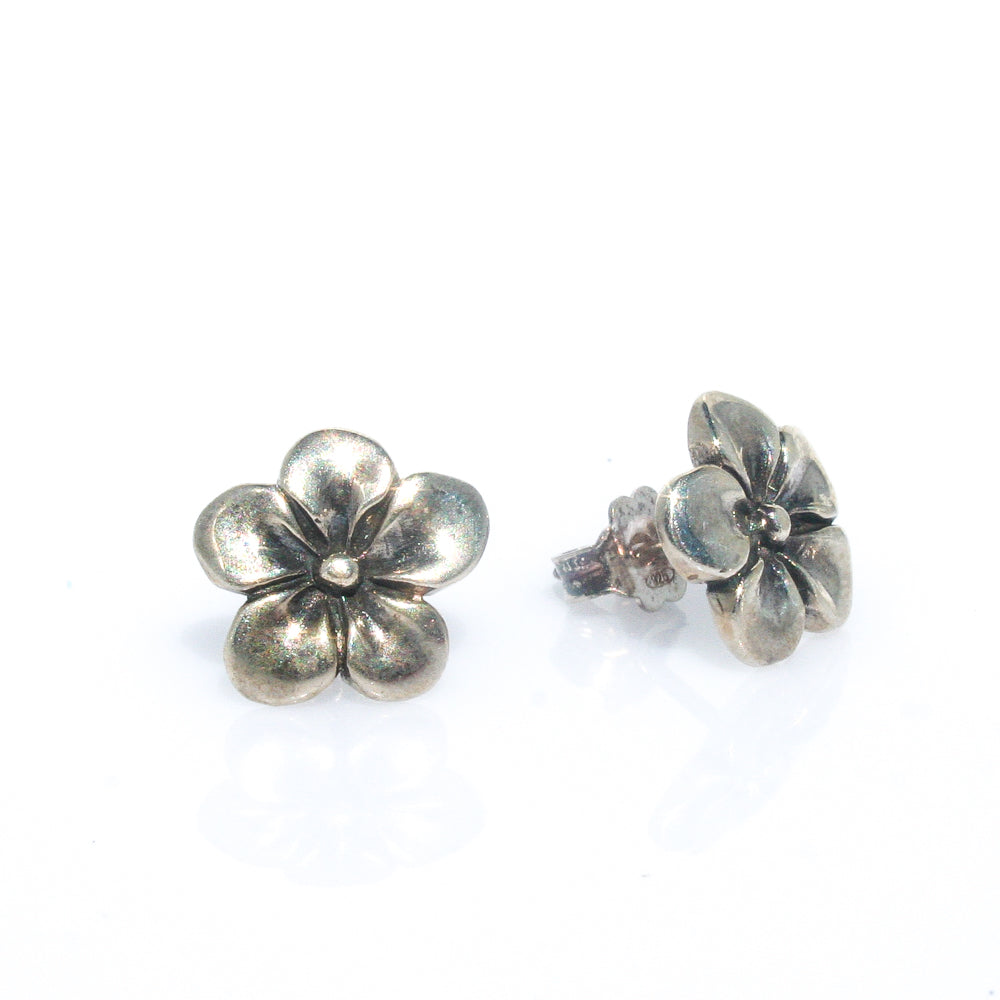 frangipani oxide studs