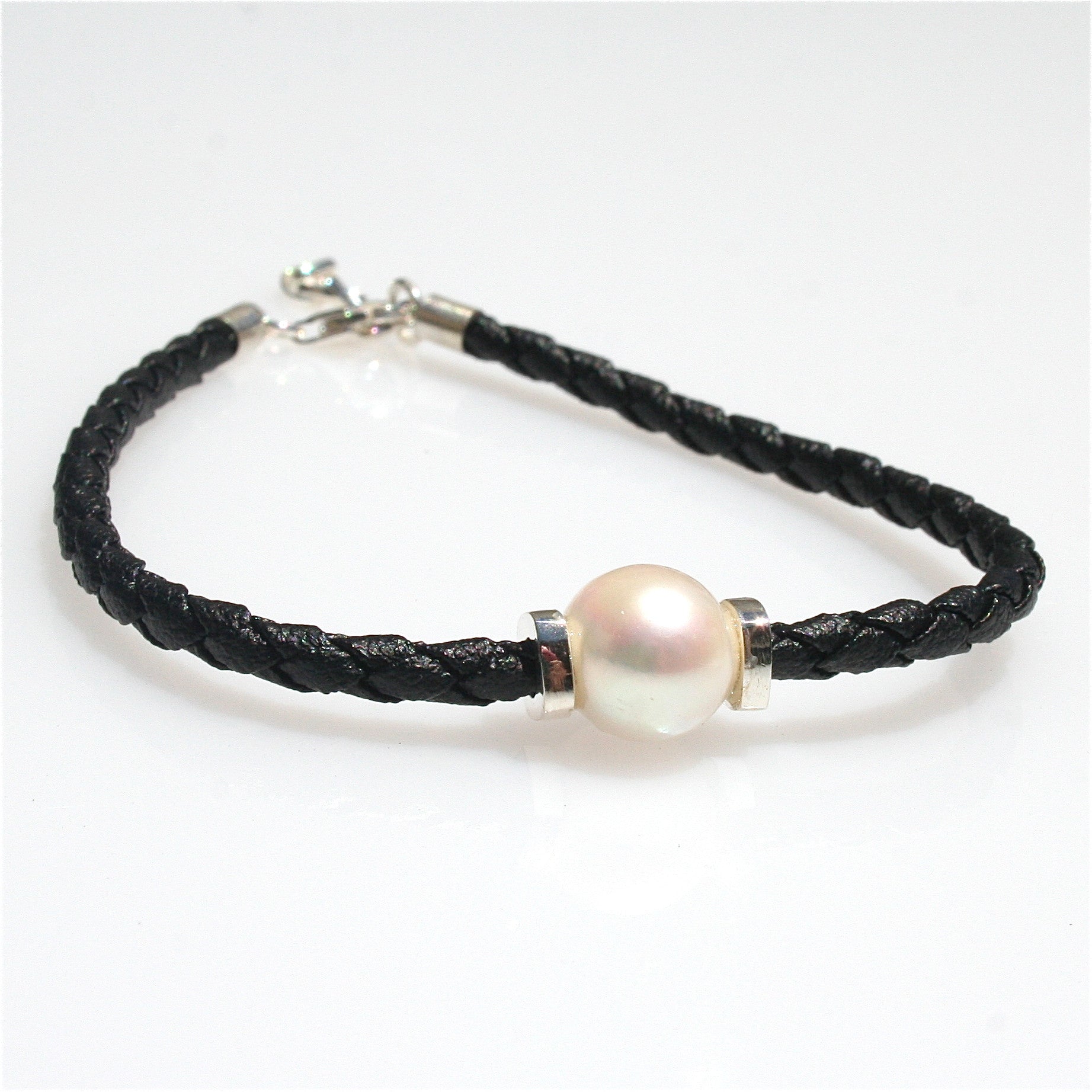 PEARL ON BLACK BRAID BRACELET