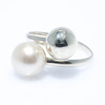 adjustable freshwater pearl ring in silver