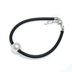 Sandswept Shores pearl neoprene bracelet with freshwater pearl and sterling silver clasp