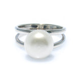ladies pearl ring
